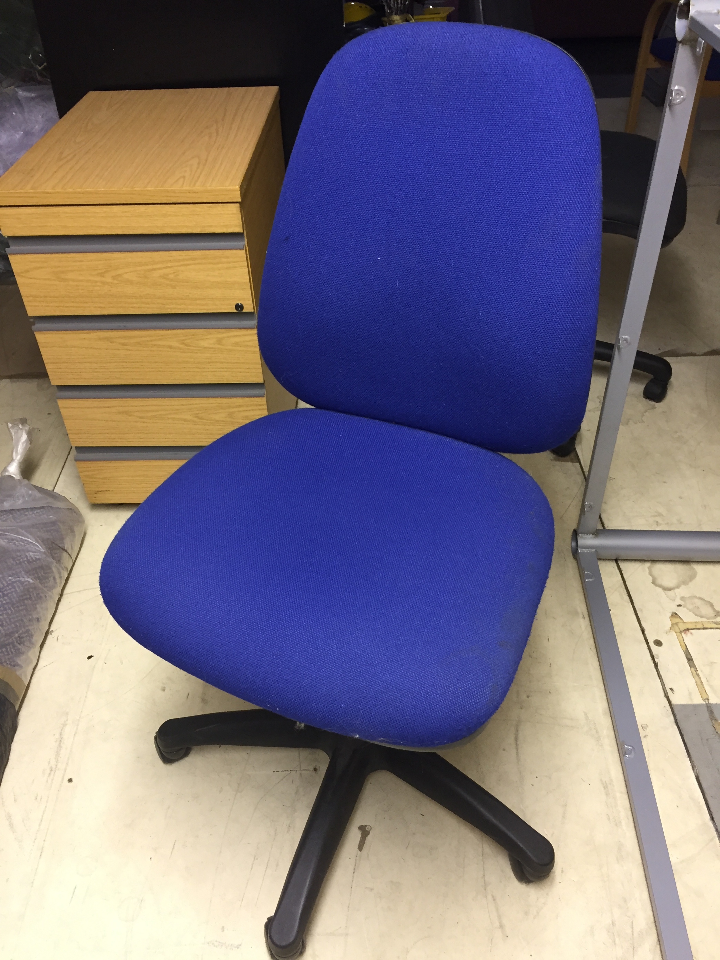 blue office chair – BBX UK