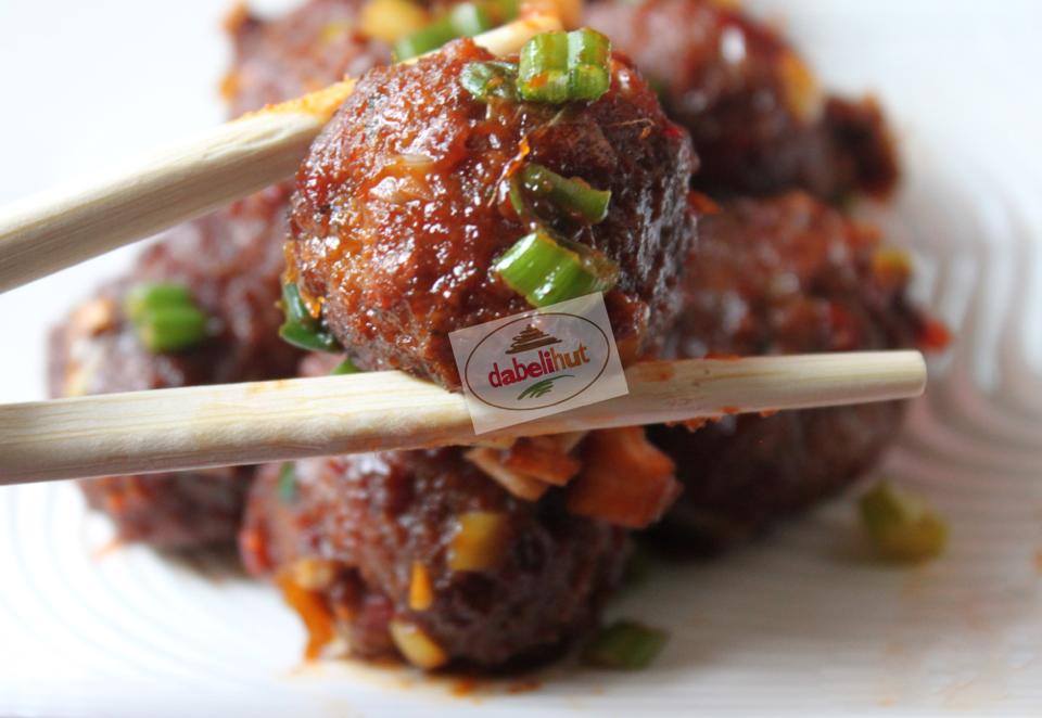 Dabeli Hut Has The Freshest Indian Street Food!