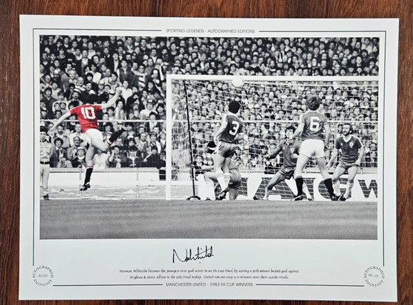 Picture16MANCHESTER UNITED – 1983 FA CUP WINNERS 1
