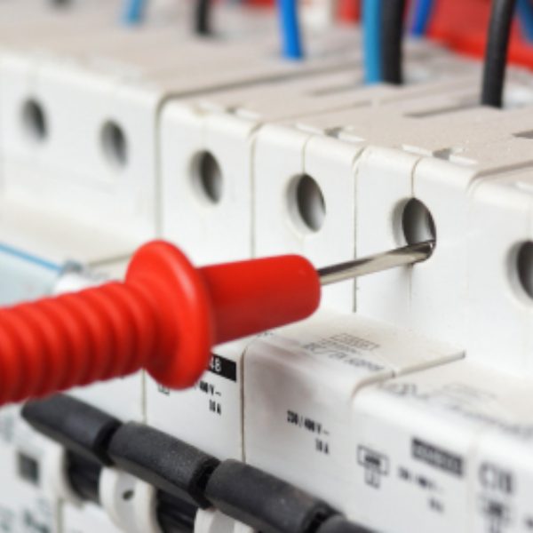 Electrician Covering Hampshire Areas and Further Afield