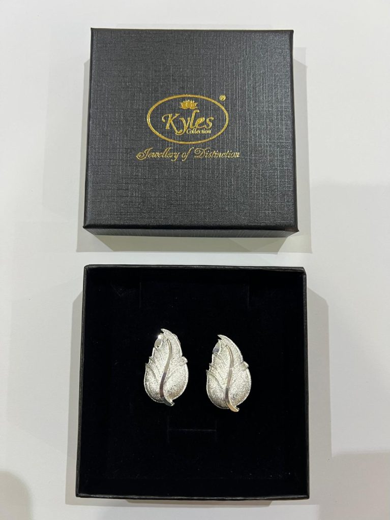 Spoil Your Loved Ones This Christmas With Kyles Collection Jewellery