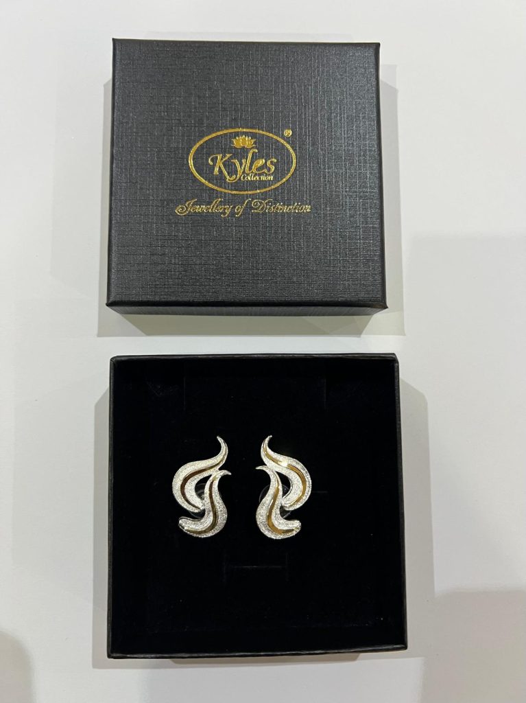 Spoil Your Loved Ones This Christmas With Kyles Collection Jewellery