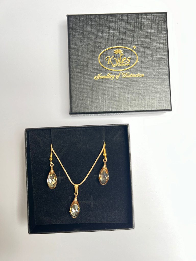 Spoil Your Loved Ones This Christmas With Kyles Collection Jewellery