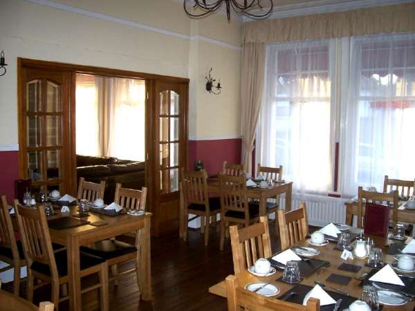 dining2